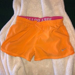 N I K E Dry-Fit Shorts